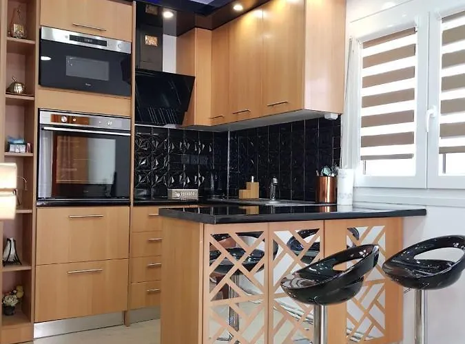 Perea 5 Star Apartmán *