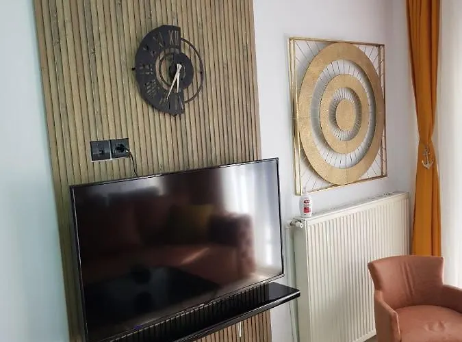Perea 5 Star Apartmán Peraía