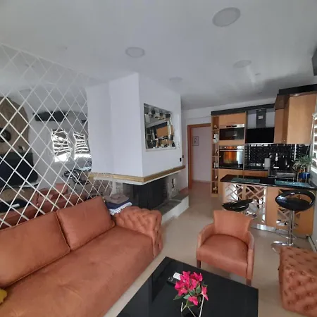 Perea 5 Star アパート *