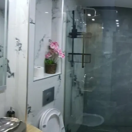 Daire Perea 5 Star Peraía