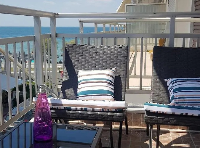 Perea 5 Star Apartamento Peraía